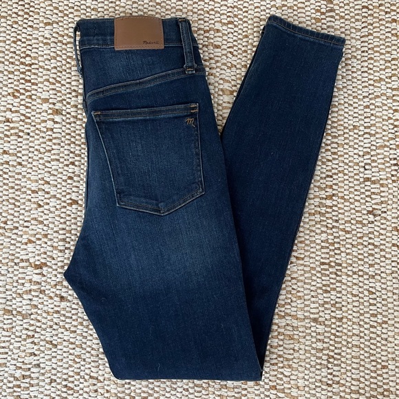 Madewell 10” High Rise Skinny Stretch Jeans - Picture 6 of 7